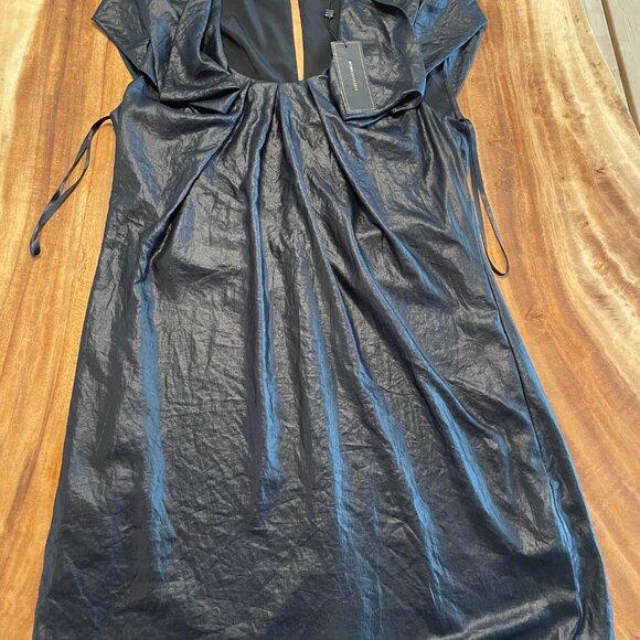 BCBG Maxazria V Neck Black Womans Dress Collared Shift Dress Size Medium NWT - Picture 4 of 6